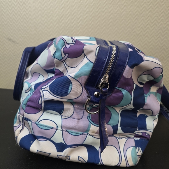 COACH Vintage Kyra Scarf Print Geometric Multicolor Duffle Purse Bag Y2K - Picture 3 of 9